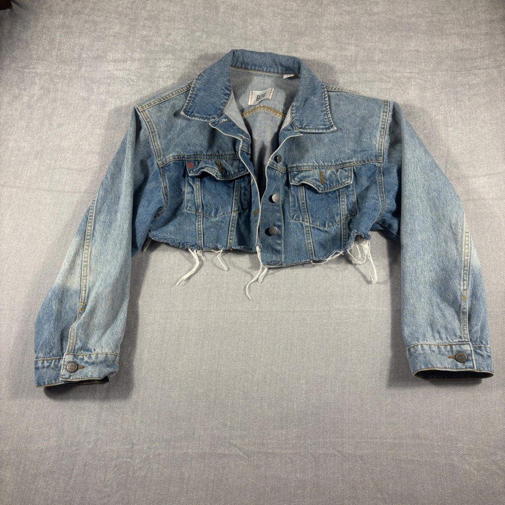 BDG Urban Outfitters Women Light Wash Distressed Raw Hem Cropped Denim Jacket L